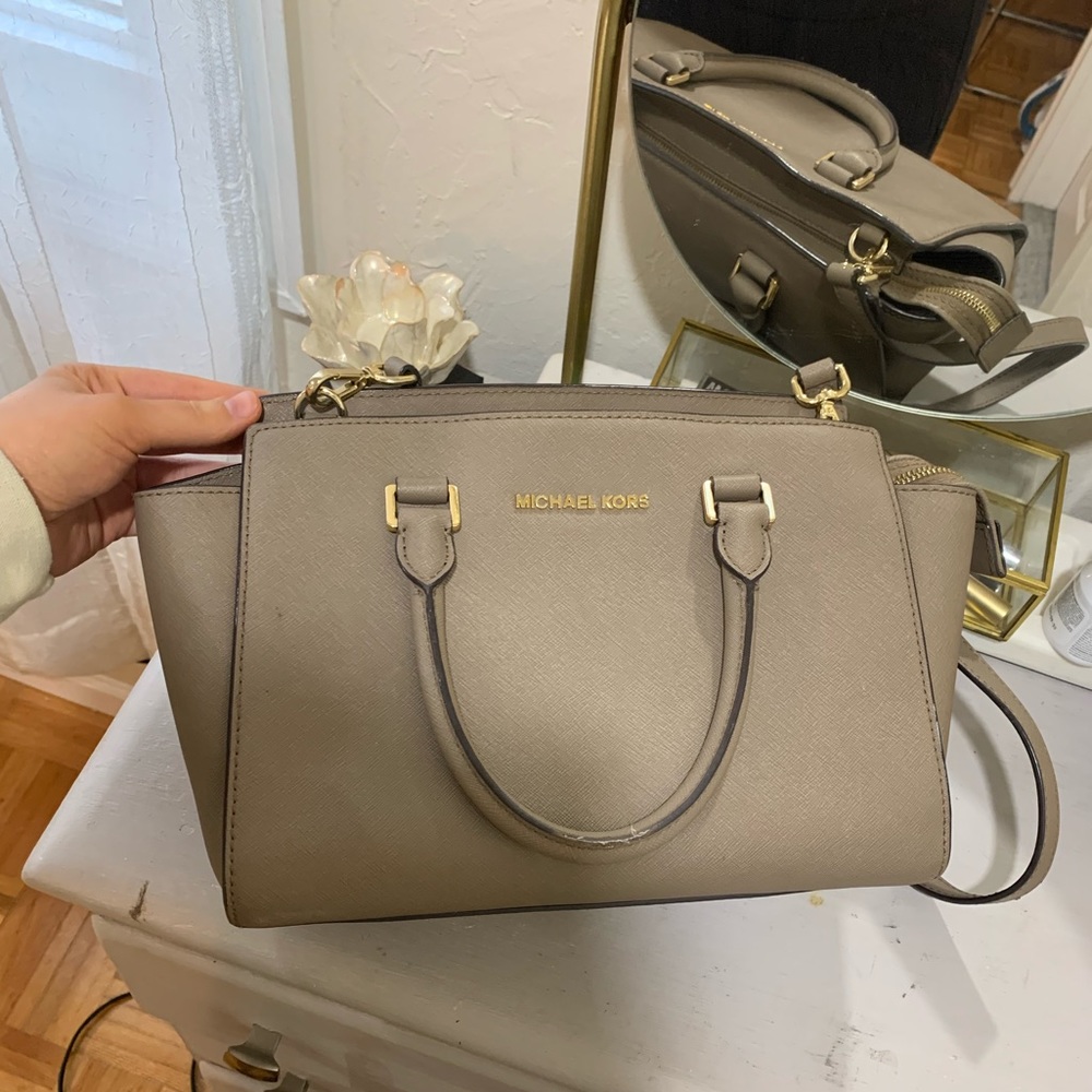 Michael khors Selma bag (medium)